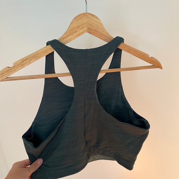 Outdoor Voices Size Medium Green Move Free Crop Top - Picture 5 of 6